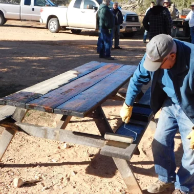 Tri state atv club elephant cove kiosk project bench painting.